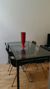 Brussels City Center Apartments, Room