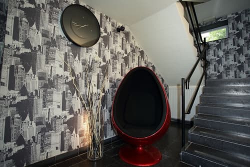 Brussels City Center Apartments, Interior Entrance