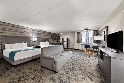 Best Western Parkway Hotel Toronto North, Room