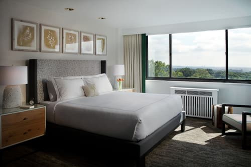 Glover Park - Georgetown, Room