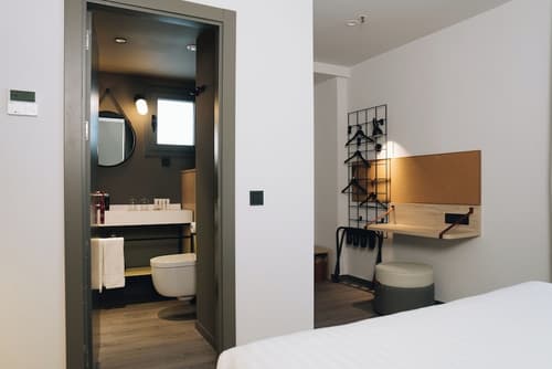 Moxy Barcelona, Room