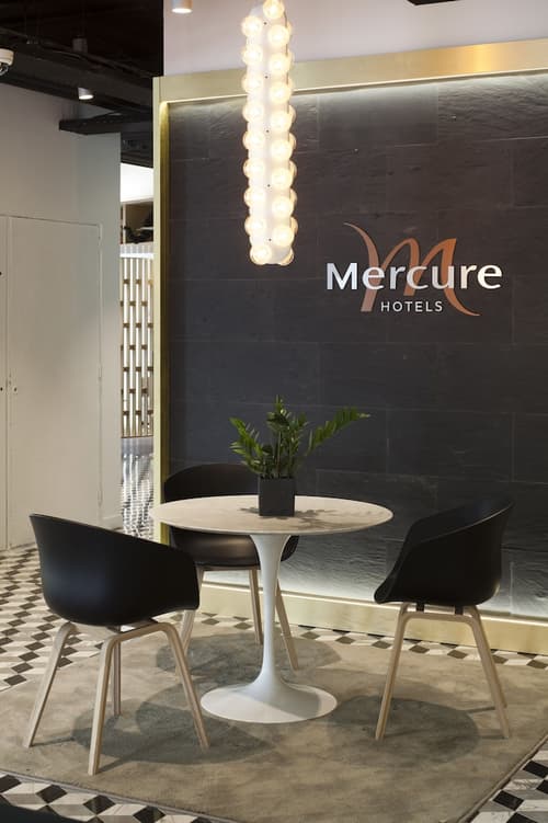 Mercure Nantes Centre Gare, Lobby sitting area