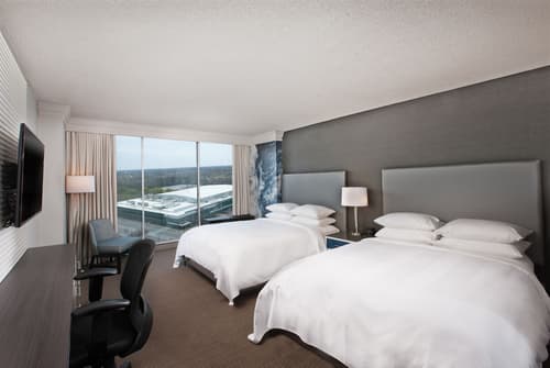 Niagara Falls Marriott on the Falls, Room