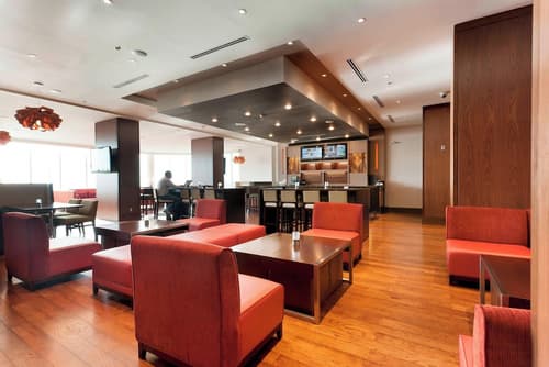 Niagara Falls Marriott on the Falls, Lobby