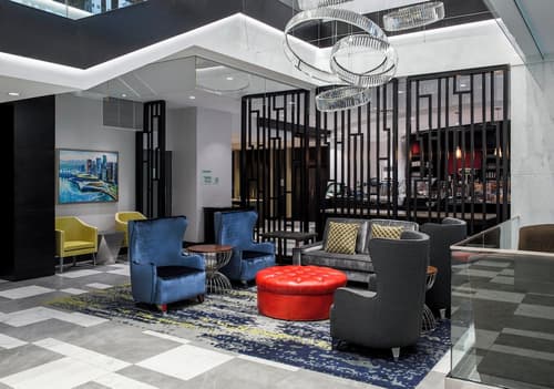 Holiday Inn & Suites Vancouver Downtown by IHG, Lobby