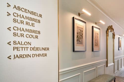 Posy Hotel by Happyculture, Lobby