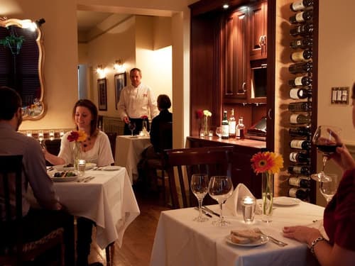 The Halliburton, Couples dining