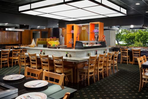 Courtyard by Marriott Boston-Cambridge, Restaurant