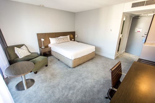 Mercure Brisbane Spring Hill, Room