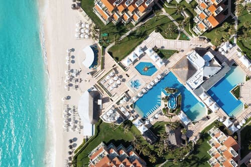 Wyndham Grand Cancun All Inclusive Resort & Villas, Primary image