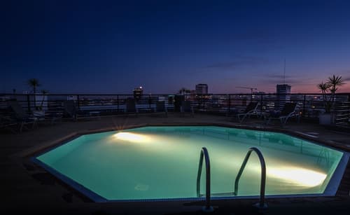Holiday Inn Lisbon by IHG, Terrace/patio