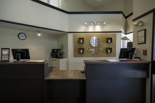 Comfort Inn, Lobby