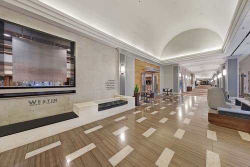 The Westin O'Hare, Lobby