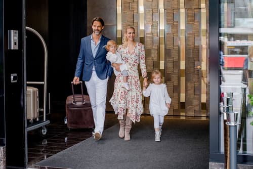 Hotel Schweizerhof Bern & Spa, Interior entrance