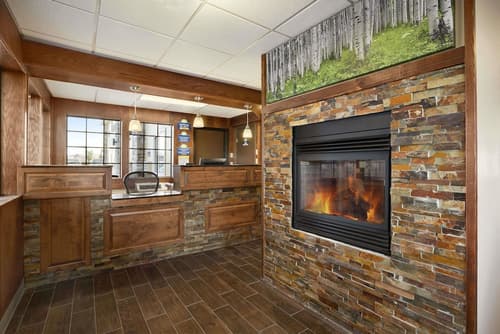 Days Inn & Suites by Wyndham Gunnison, Lobby