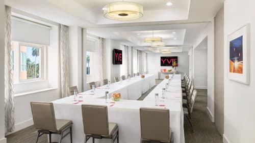 YVE Hotel Miami, Meeting facility
