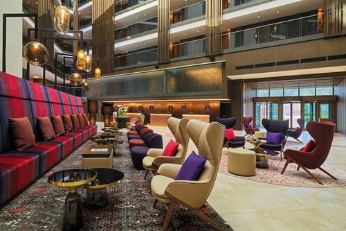 Sheraton Grand Tbilisi Metechi Palace, Lobby lounge