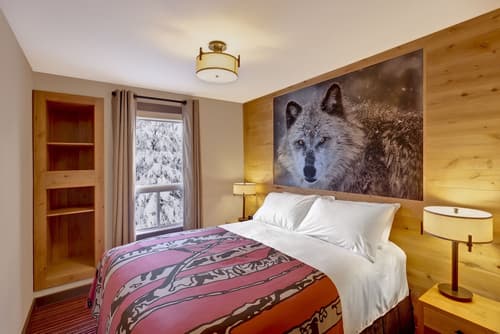 Banff Rocky Mountain Resort, Room