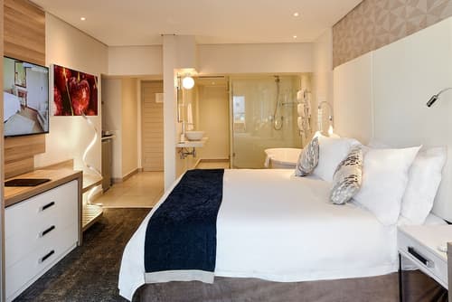 First Group Riviera Suites, Room