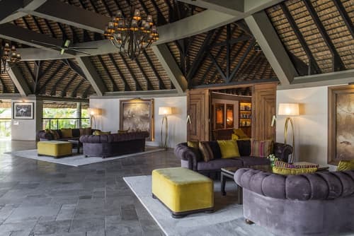 Royal Palm Beachcomber Luxury, Lobby sitting area