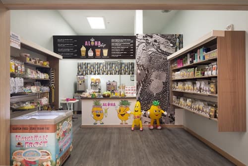 Queen Kapiolani Hotel, Lobby