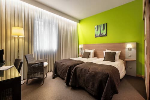 Van der Valk Waterloo, Room