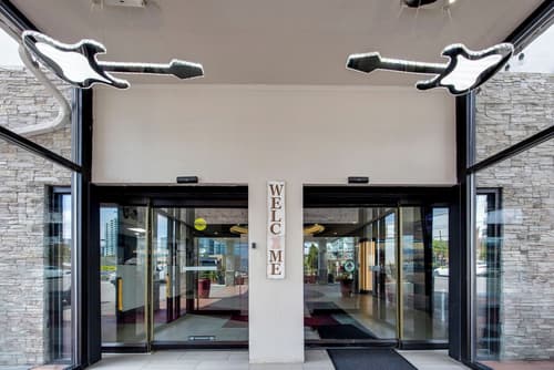 Best Western Downtown Plus Music Row, Reception