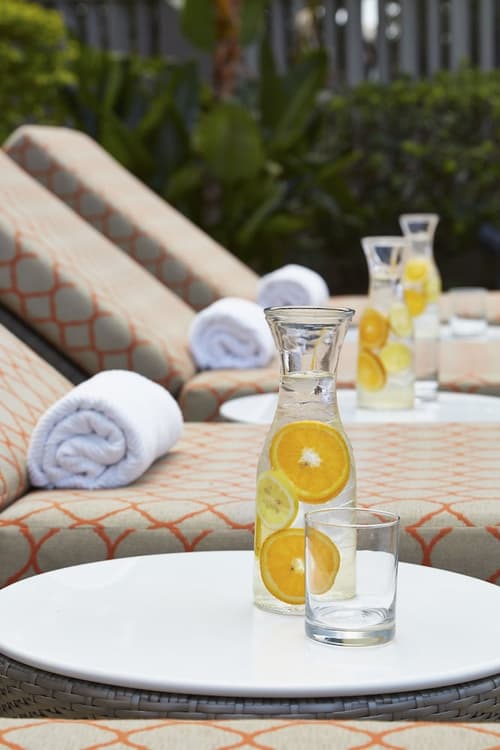 Renaissance Orlando Airport Hotel by Marriott, Pool