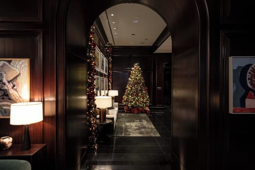 Rosewood Hotel Georgia, Reception