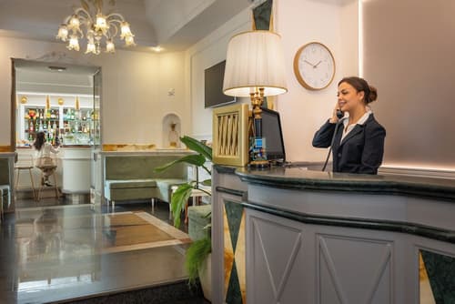 Hotel Palladium Palace, Reception