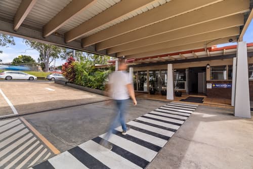 Zebra Motel, Reception