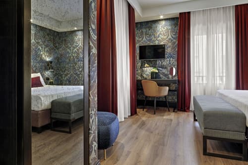 Hotel American Dinesen, Room