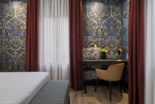 Hotel American Dinesen, Room