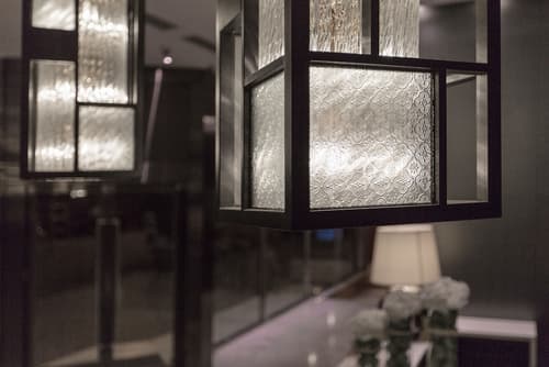 Stanford Hotel, Lobby