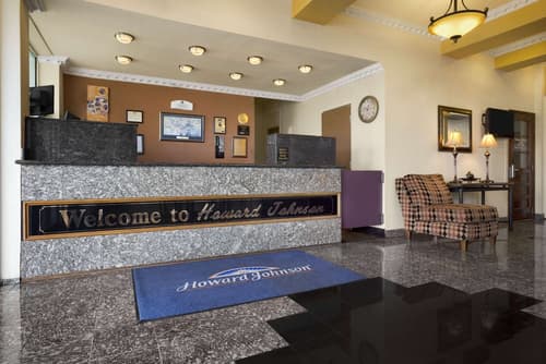 Howard Johnson by Wyndham Oklahoma City Airport/ Fairgrounds, Lobby