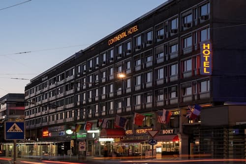 Hotel Continental, Primary image