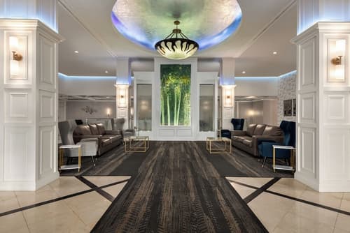 Fort Pontchartrain Detroit, a Wyndham Hotel, Lobby