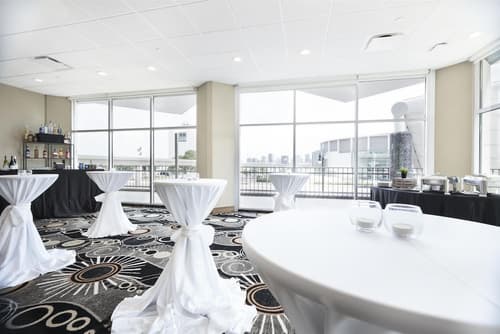 Fort Pontchartrain Detroit, a Wyndham Hotel, Spa