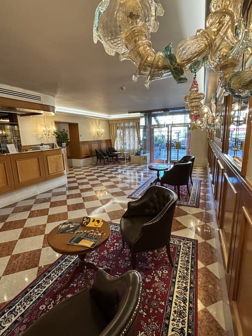 Hotel Rialto, Lobby lounge