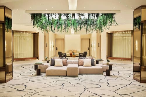 Hotel Arts Barcelona, Lobby