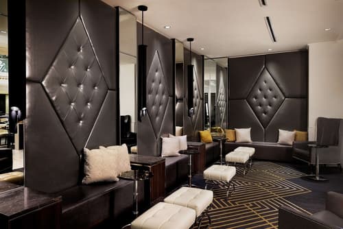 Hilton Boston Park Plaza, Lobby sitting area