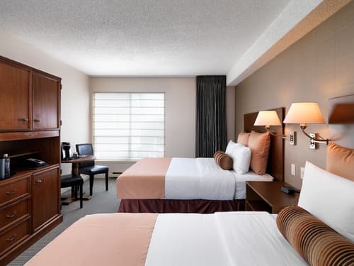 Huntingdon Hotel and Suites, Room