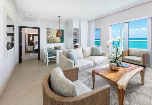 The Palms Hotel & Spa, Room