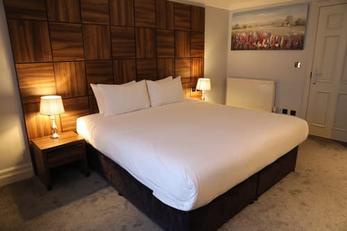 Stanhill Court Hotel, a member of Radisson Individuals, Room