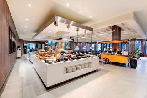 Pan Pacific Perth, Restaurant