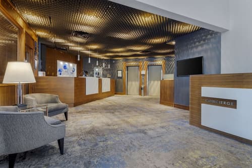 Best Western Premier Chateau Granville Hotel & Suites & Conf. Centre, Lobby