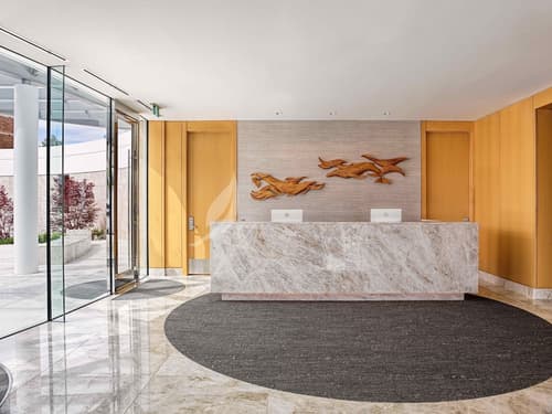 Inn at Laurel Point, Lobby