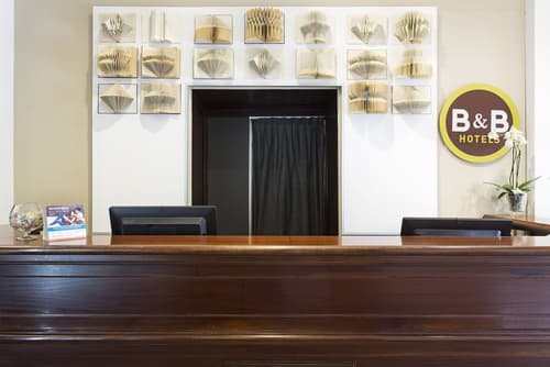 B&B Hotel Napoli, Reception