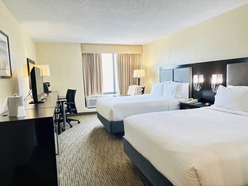 Holiday Inn Miami - International Airport by IHG, Room
