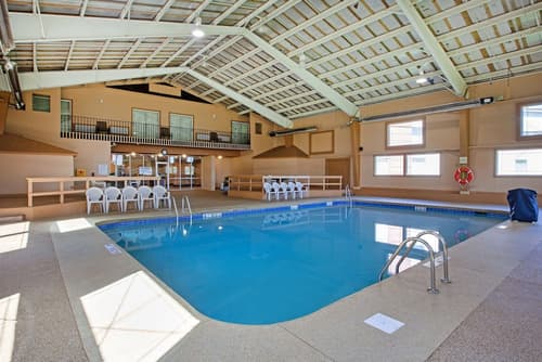 Best Western Summit Inn, Indoor pool